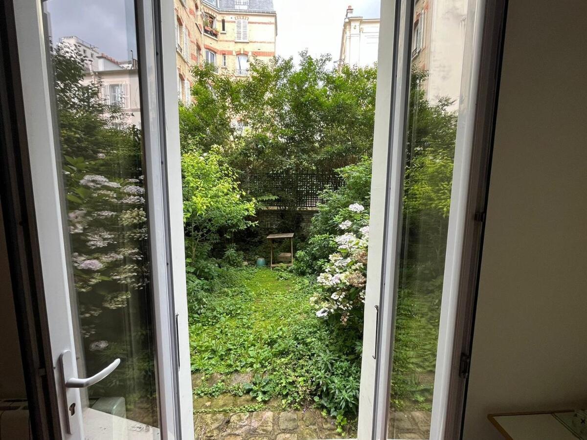 Goodguest-cozy And Quiet Batignolles Bail Mobilite Apartment Paris